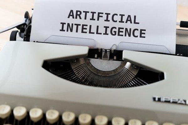 L'Intelligence Artificielle : Comment elle transforme notre vie quotidienne ?